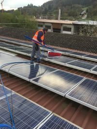Photovoltaik- und Solarmodule frei von Hot Spots durch Schmutz